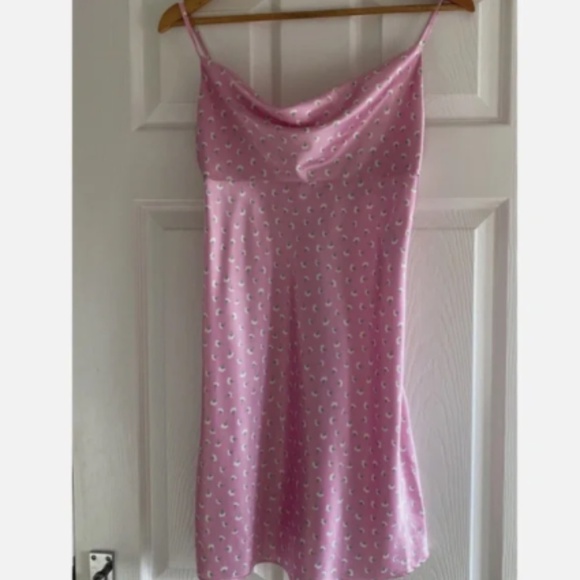 NWT Zara Pink Floral Satin Mini Dress - size Small - Picture 5 of 7